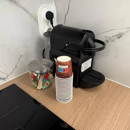 Cozy New In The Heart Of Apartment *